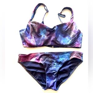 Athleta Supernova Bikini. 34B/C, Bottoms S